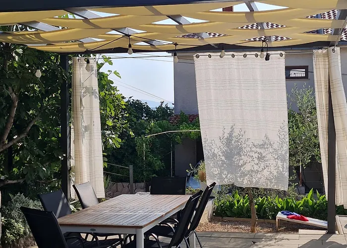 Apartament The Fig And Olive Jadranovo